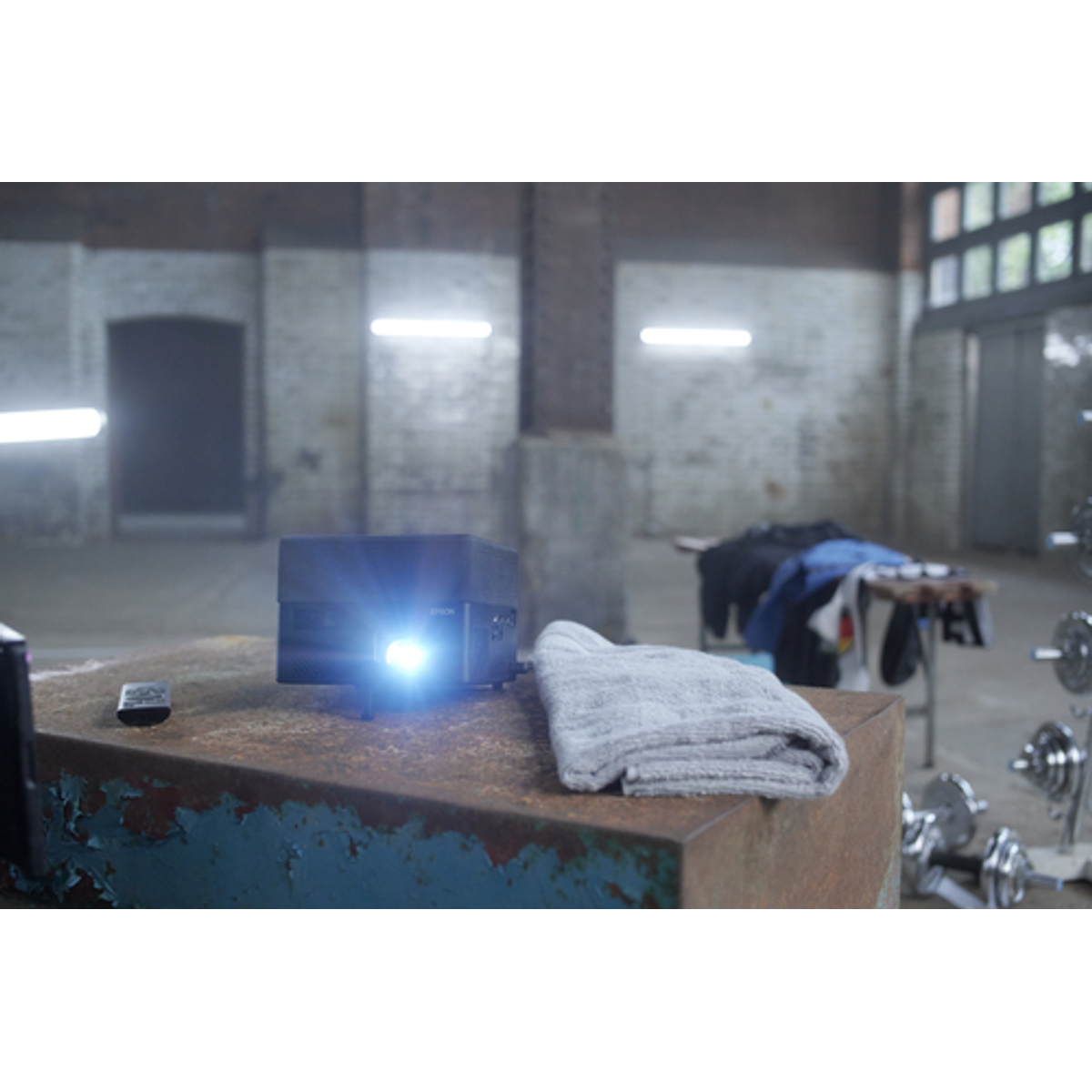 Proyector Epson EF-12 Full HD 1000 lm ANSI - vista 15