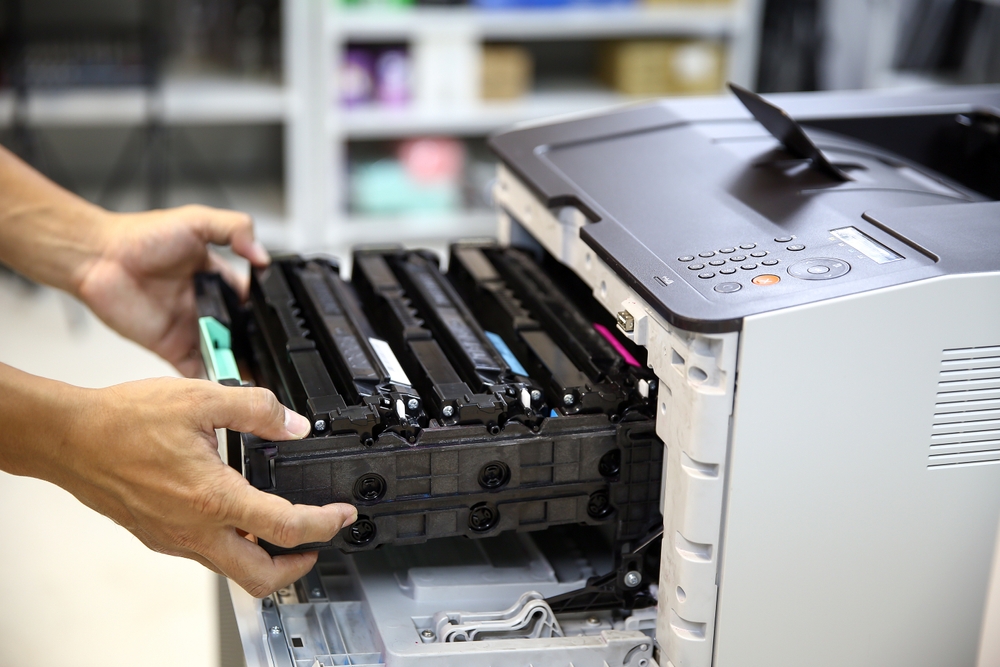 Cómo sustituir el cartucho de mantenimiento de impresión